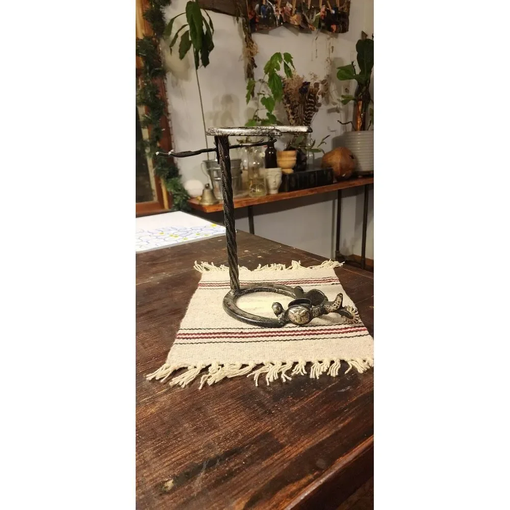 Horseshoes Wine Rack Holds 1‎ Bottle & 2 Glasses Western Spur & Horseshoe